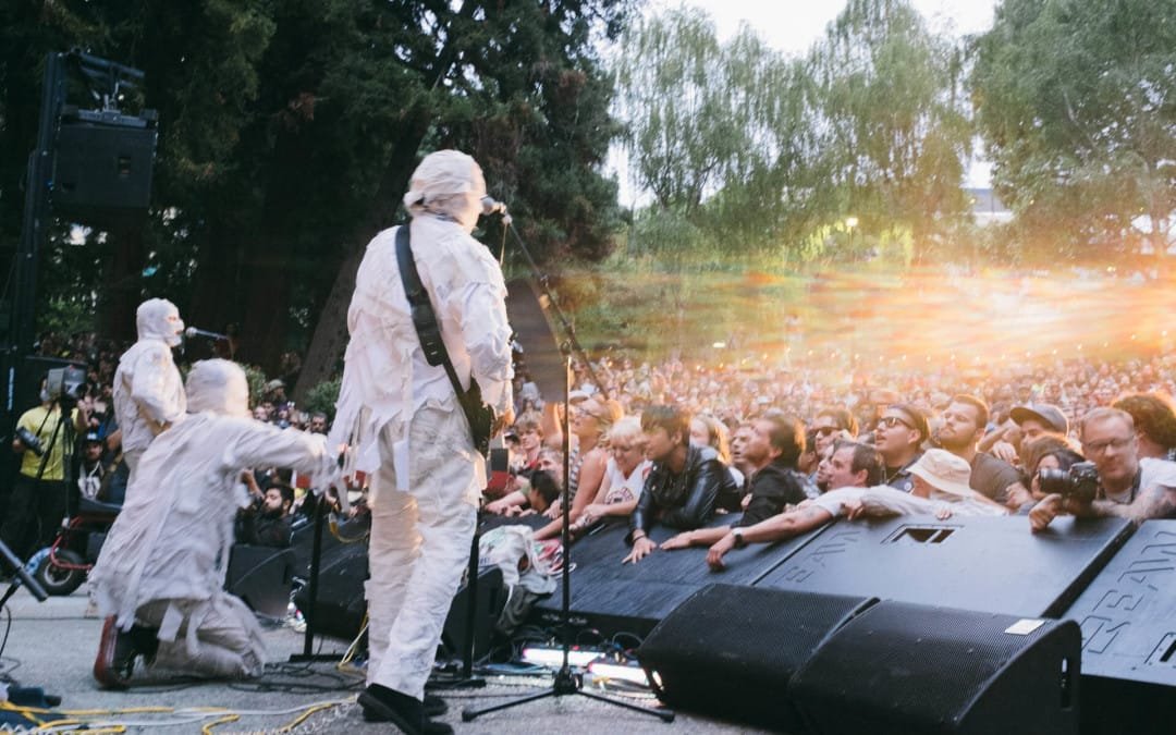 The Mummies at Burger Boogaloo