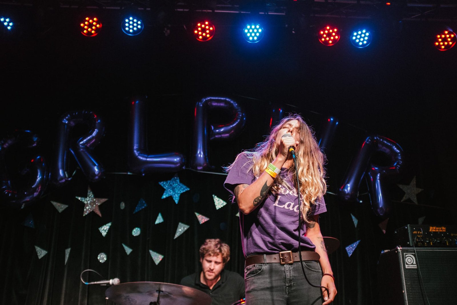 Massenger at Burger-A-Go-Go 2