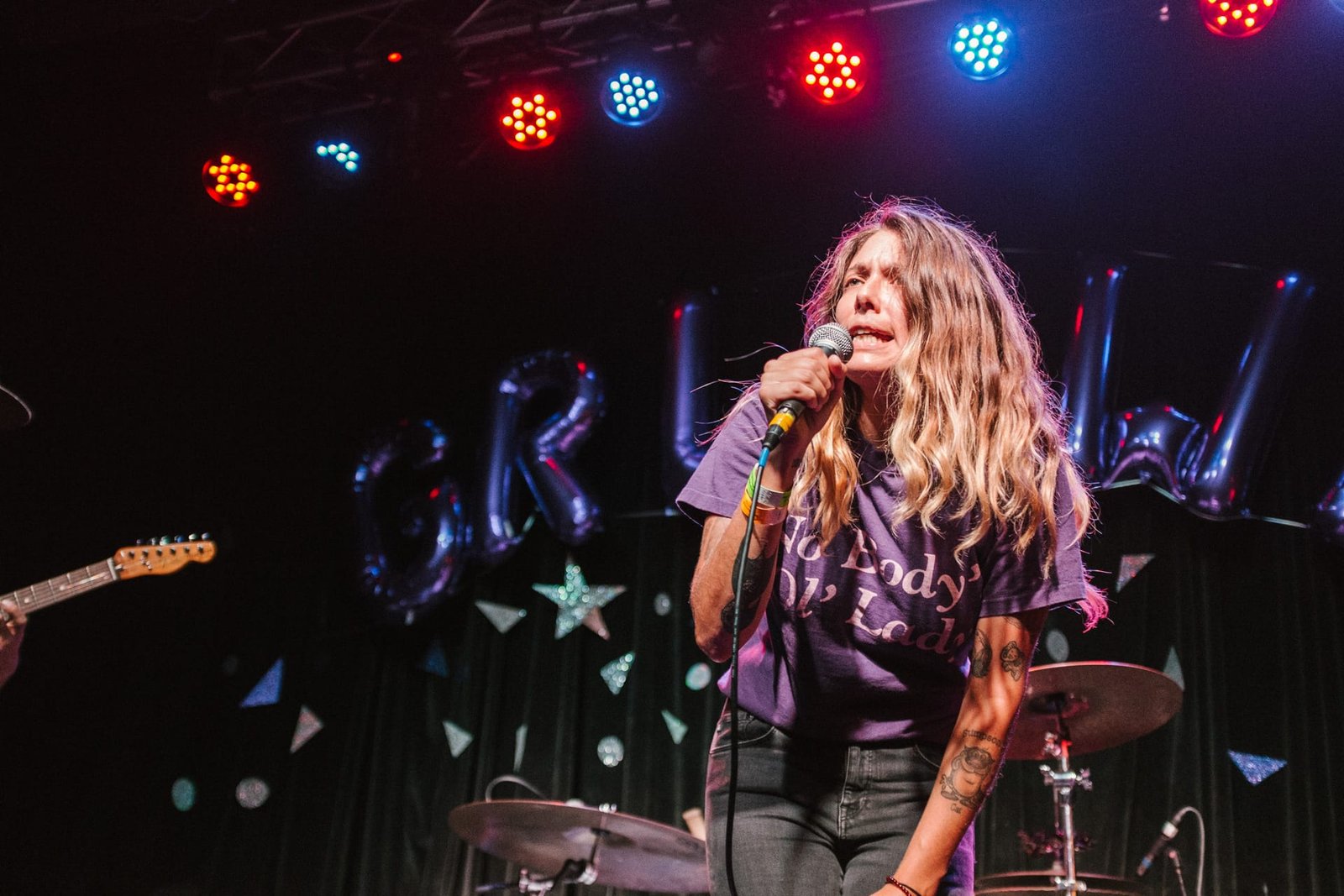 Massenger at Burger-A-Go-Go 2