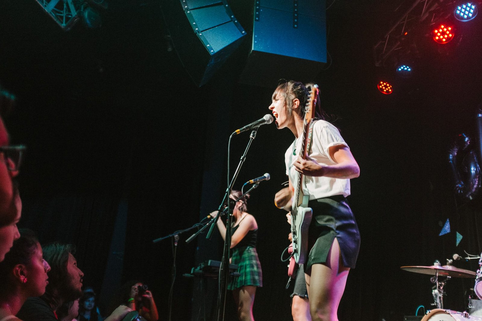 Peach Kelli Pop at Burger-A-Go-Go 2