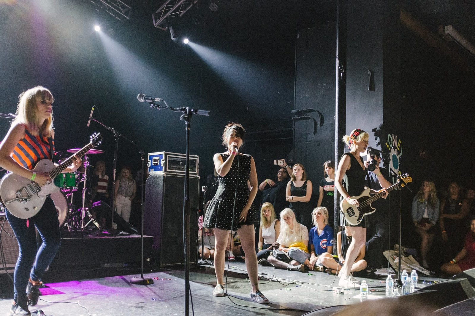 The Julie Ruin at Burger-A-Go-Go 2