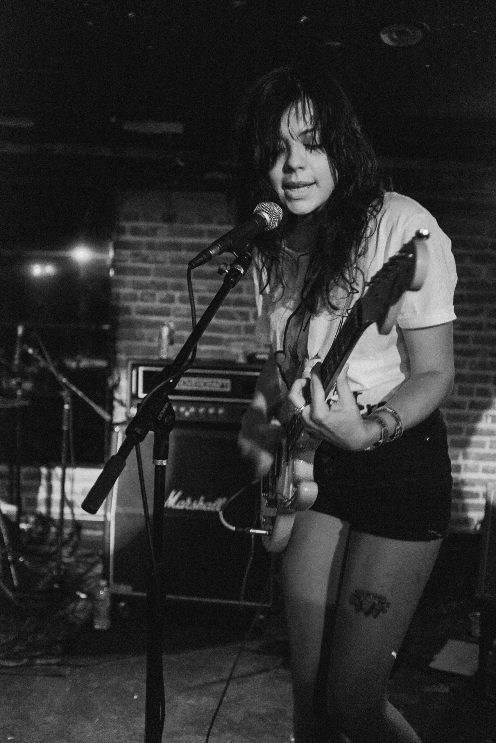 The Coathangers at Los Globos