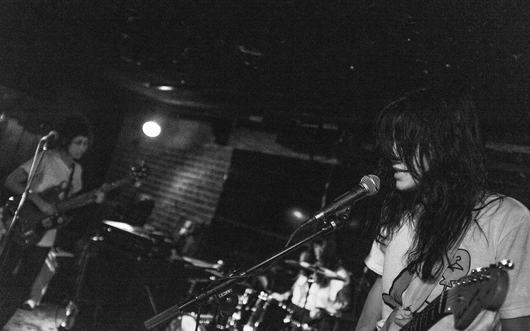 The Coathangers at Los Globos