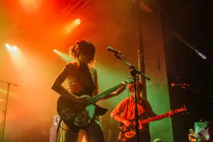 Cherry Glazerr | Cool-Tite