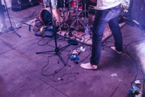 Flat Worms at Non Plus Ultra