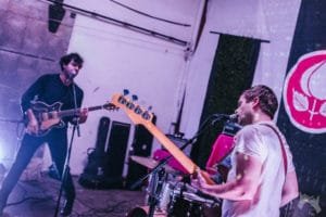 Flat Worms at Non Plus Ultra