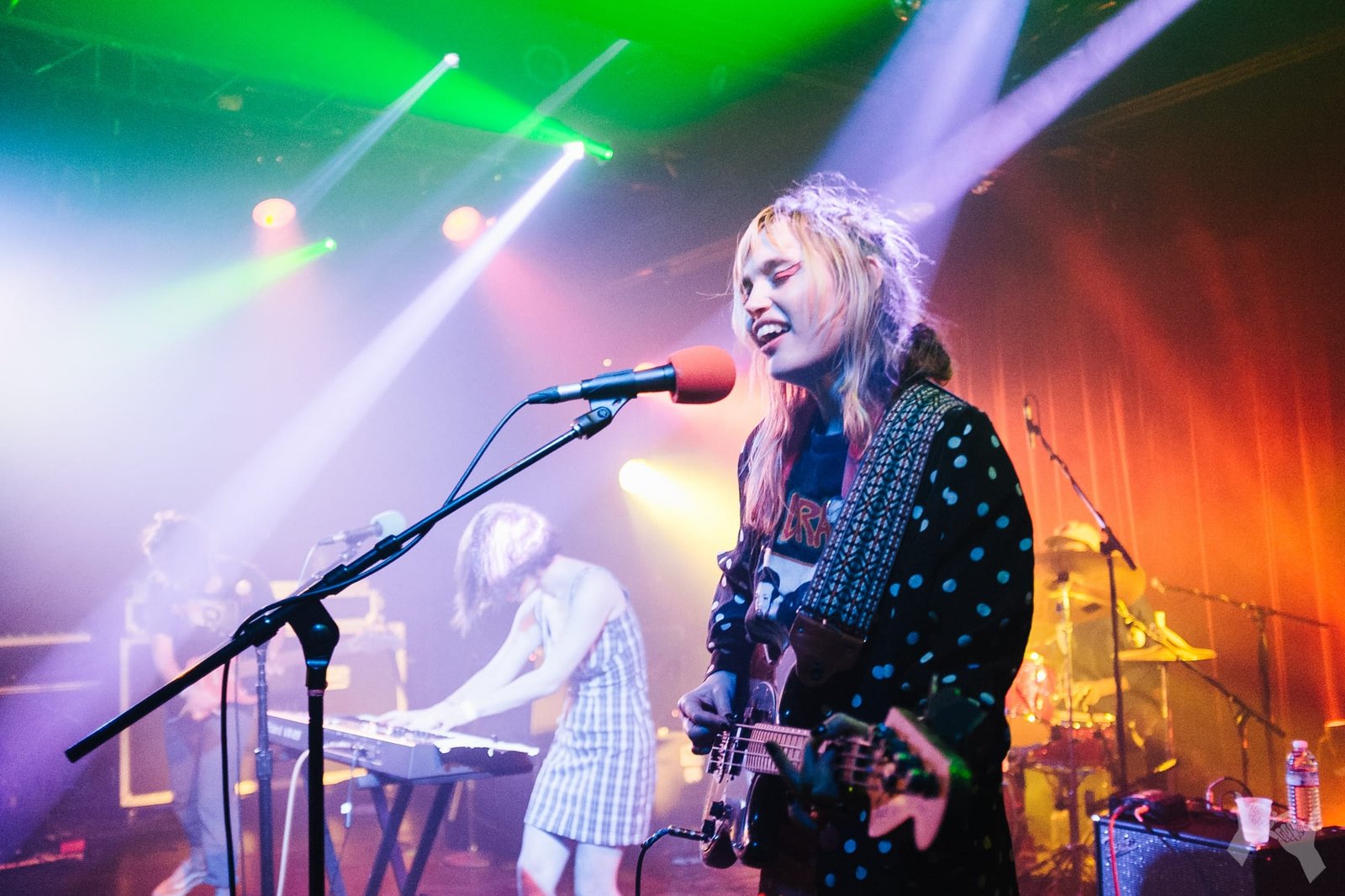 The Paranoyds play Echoplex